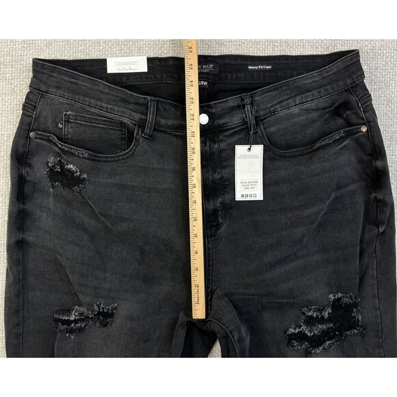 NEW Judy Blue Skinny Fit Capri Jeans Women's 24W Stretch Black Denim 41x20 - Picture 9 of 11